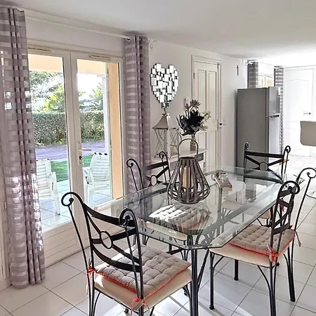 Massilia 18 アパート *